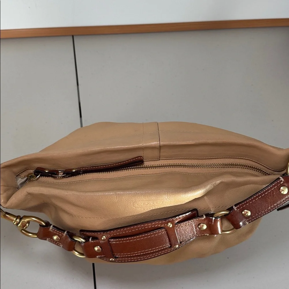 Coach Carly Large Hobo Bag Beige Leather Y2K Slouchy Shoulder Bag Vintage